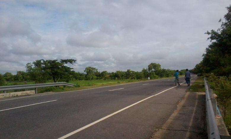 port connecting road এর ছবি