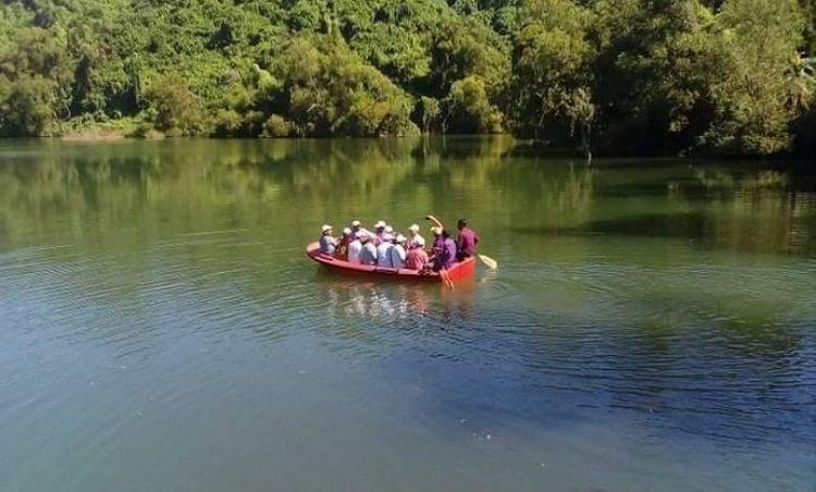 bawachora lake forest mountain Image