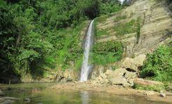 madhabkunda eco park and waterfall মৌলভীবাজার